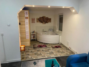 Mystery spa